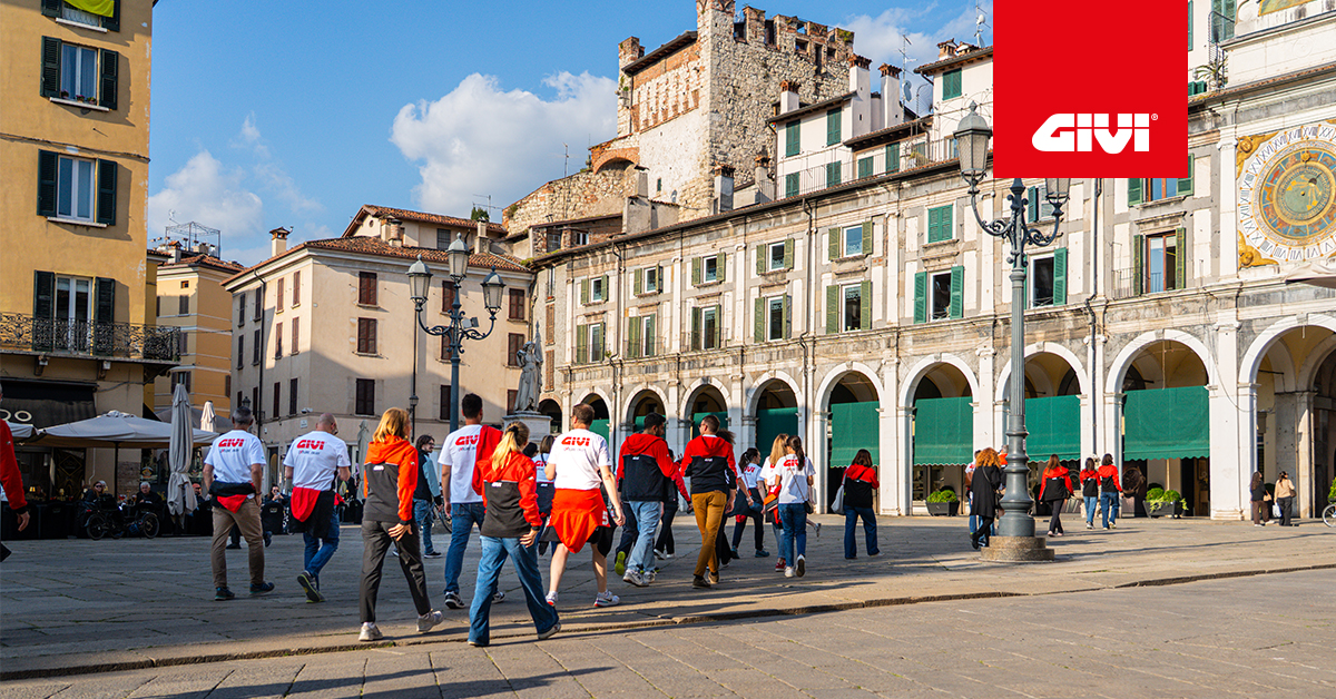 GIVI+promotes+wellbeing%3A+a+walk+together+in+the+heart+of+Brescia