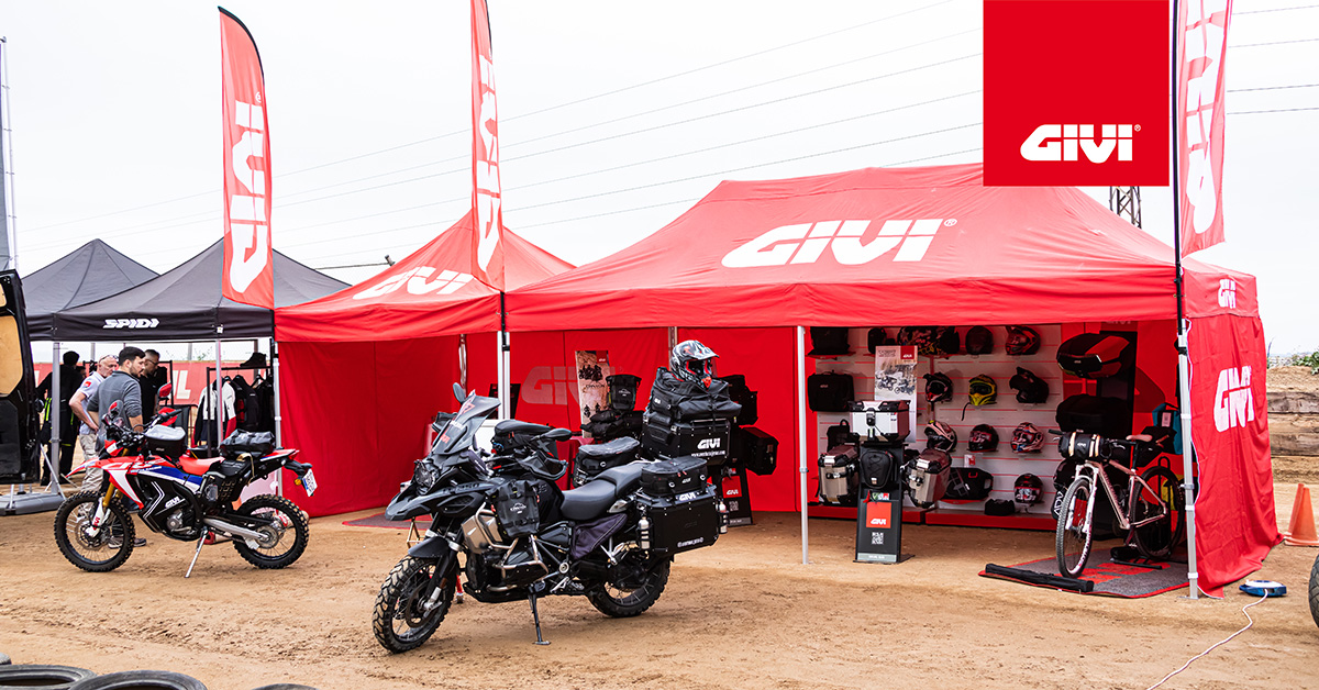 GIVI+connects+with+riders+in+Spain%3A+%3Cbr%3EAdventure+Experience+Barcelona+and+GIVI+Day+in+Jerez
