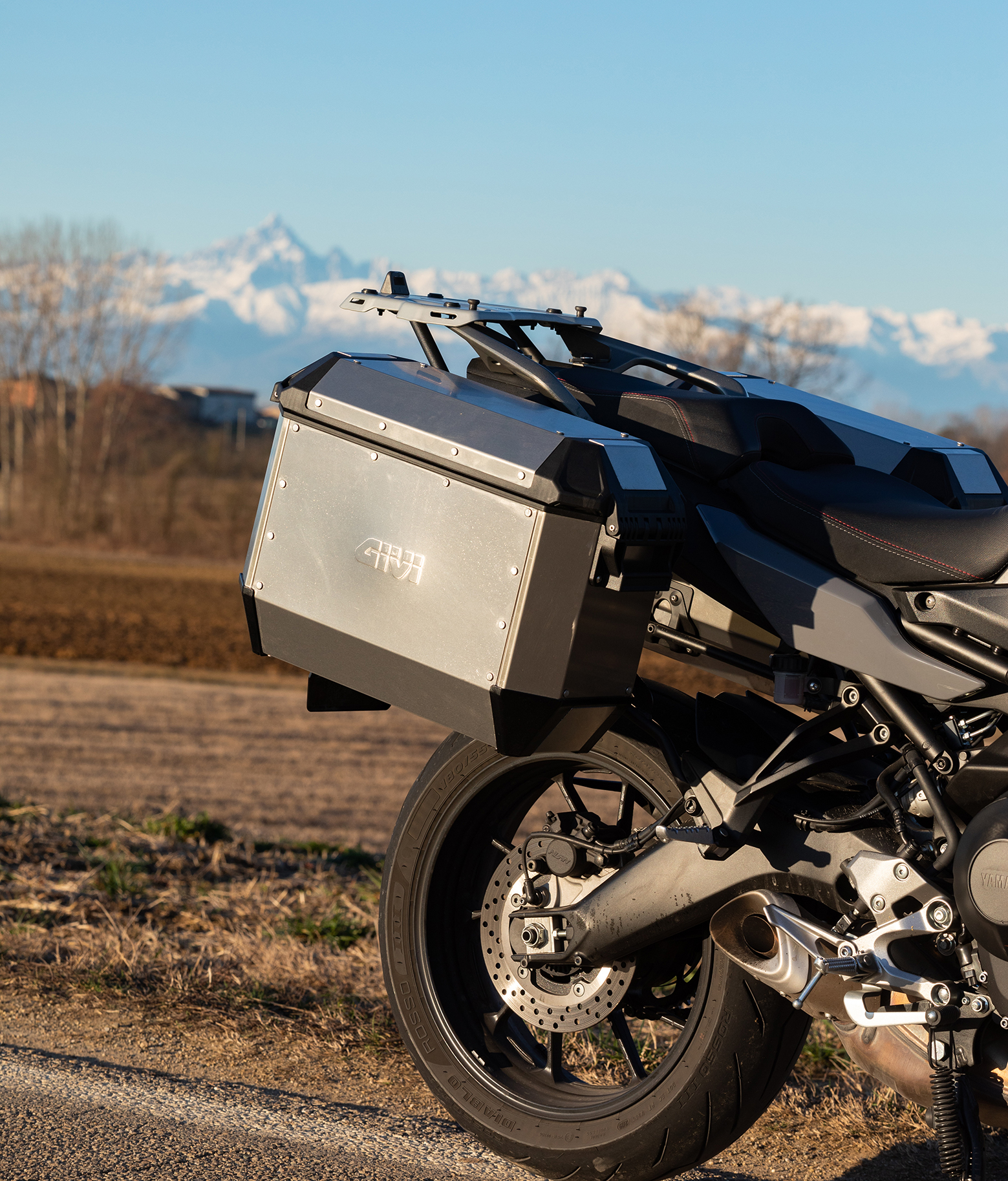 TREKKER+ALASKA+36+LTR+AND+TREKKER+II+35%3A+COMFORT+AND+DESIGN+FOR+THE+NEW+GIVI+ALUMINIUM+CASES%21