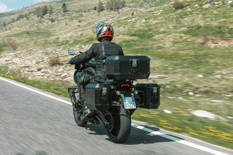 Top Case De Aluminio GIVI TREKKER ALASKA 56